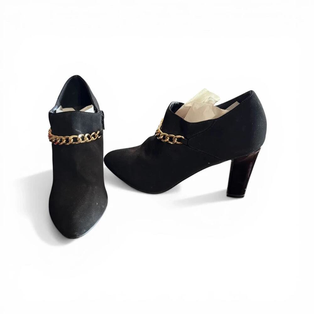 Impo tayson suede feel gold color chain zip booties